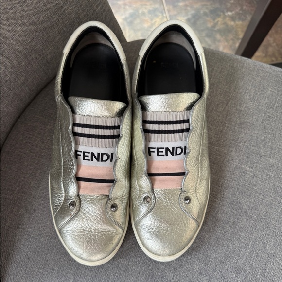 Fendi Sneakers - Picture 2 of 7